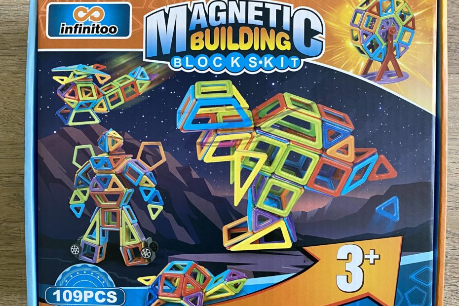 jeu de construction magnétique boîte