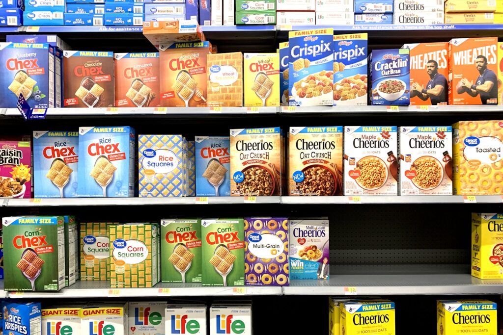 Walmart USA commercial shelf - cereal